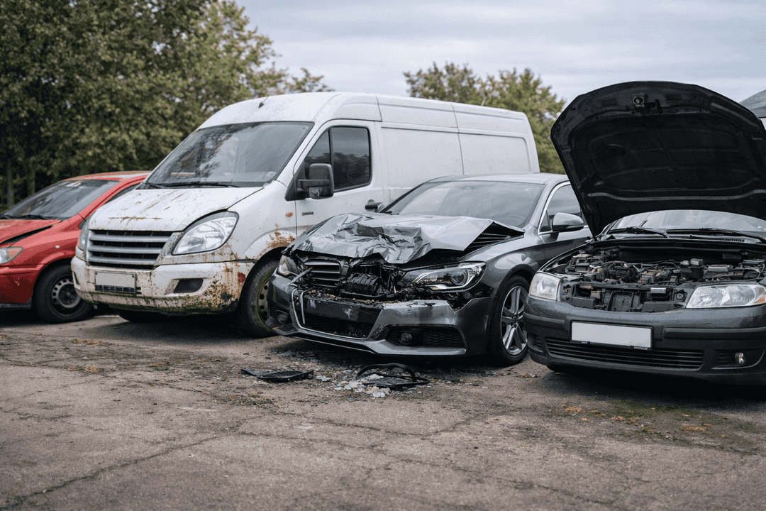 Welche Fahrzeuge die Autoverwertung in Langenfeld übernimmt – von Teileträger bis Motorschaden